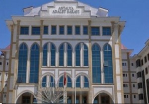 Antalya Cumhuriyet Basavcl'ndan 'Ukraynal ocuklar' aklamas